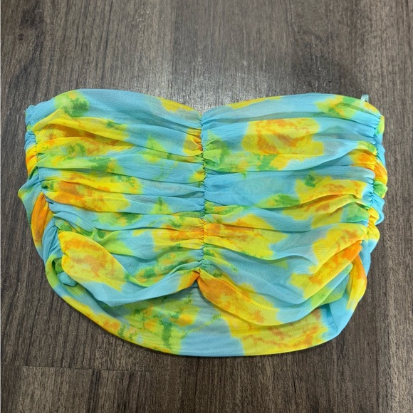 Zara Tube - Picture 2 of 3